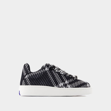 BURBERRY LF Box Knit Sneaker for Women