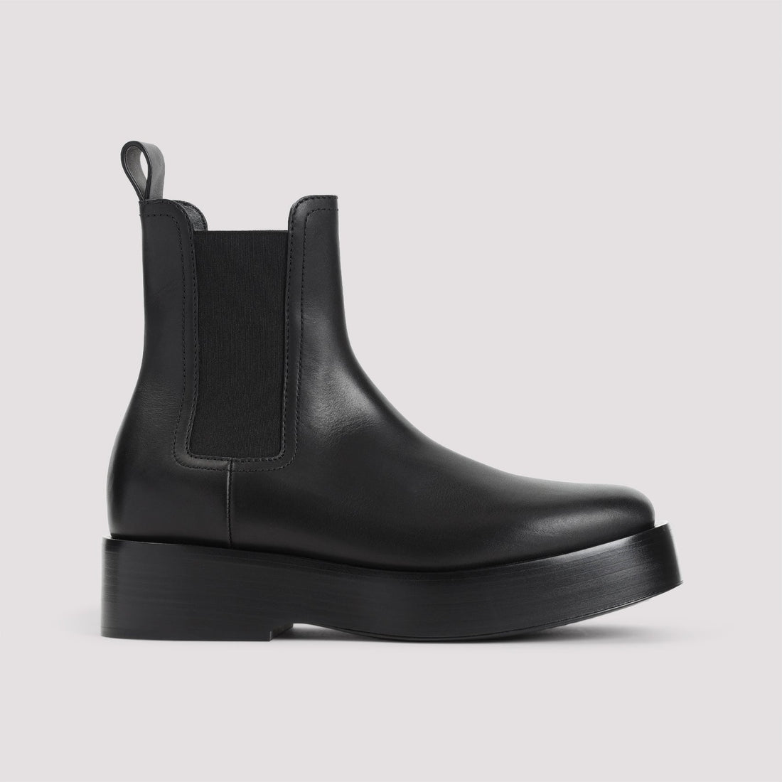 BOTTEGA VENETA Men's Leather Chelsea Ankle Boots