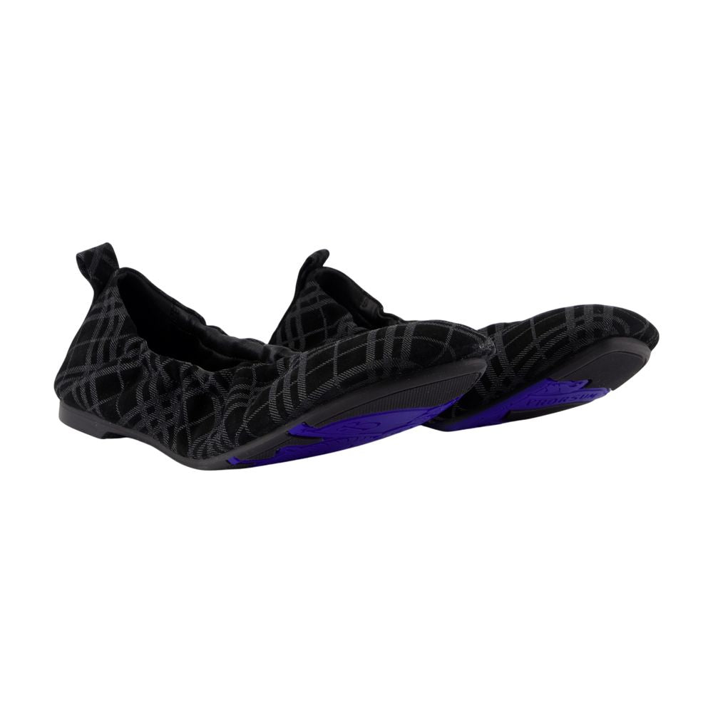 BURBERRY Elegant Mini Ballerina Shoes for Women