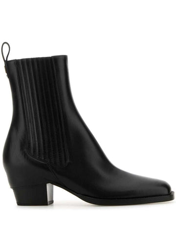 FENDI Women's Leather Ankle Boots