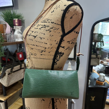 The Junco Handbag -Prestige Totes Bags LV Epi in Green