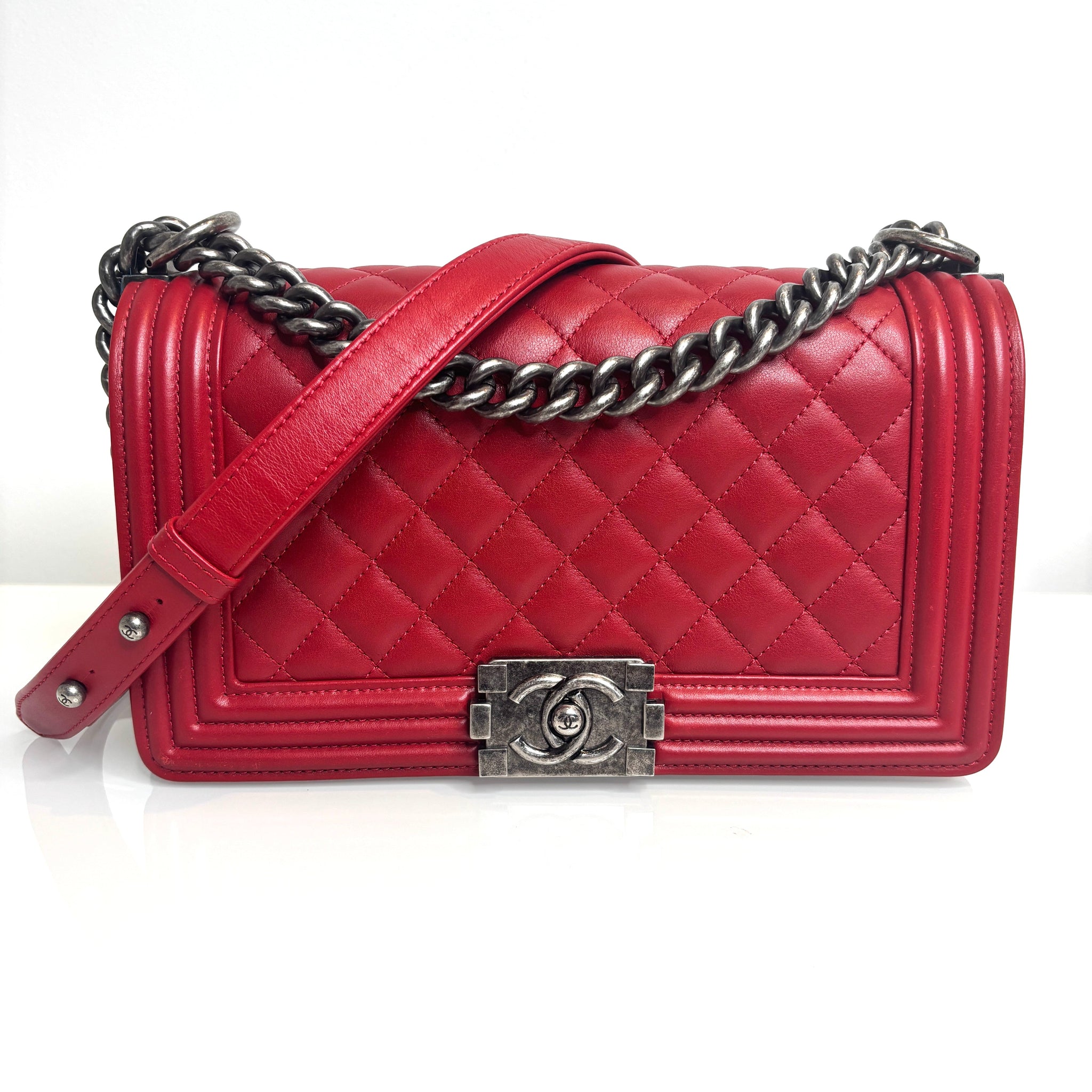 Chanel Medium Boy Bag Quilted Red Calfskin Shoulder Bag