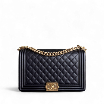 Chanel Boy New Medium - Calfskin 28CM Quilted Black Gold Hardware Series 20