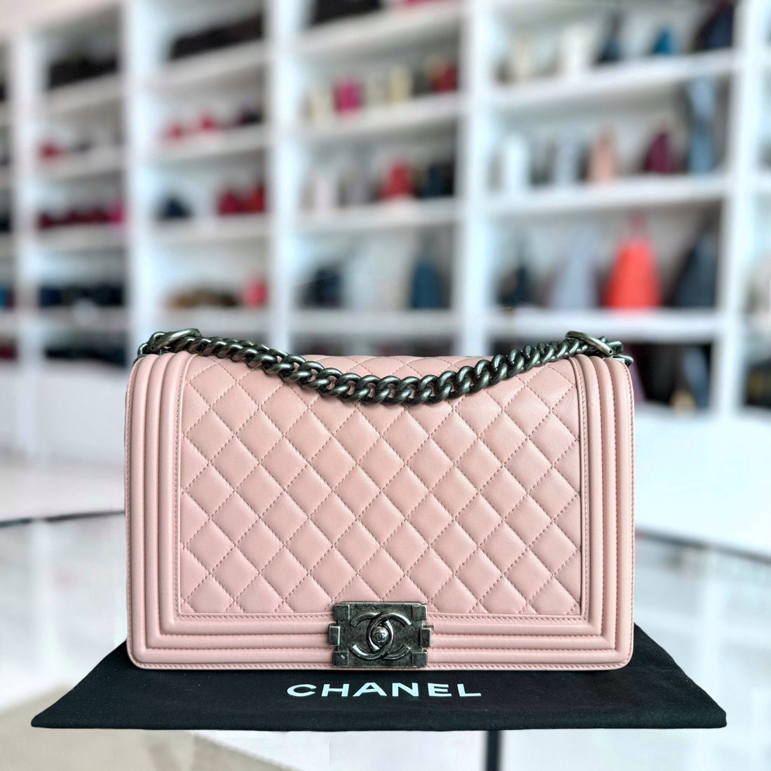 Chanel Boy Medium - 28CM Quilted Lambskin Pink Ruthenium Silver Hardware Series 20