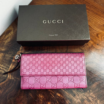 The Junco Wallet/Crossbody -Prestige Totes Bags GG in Purple