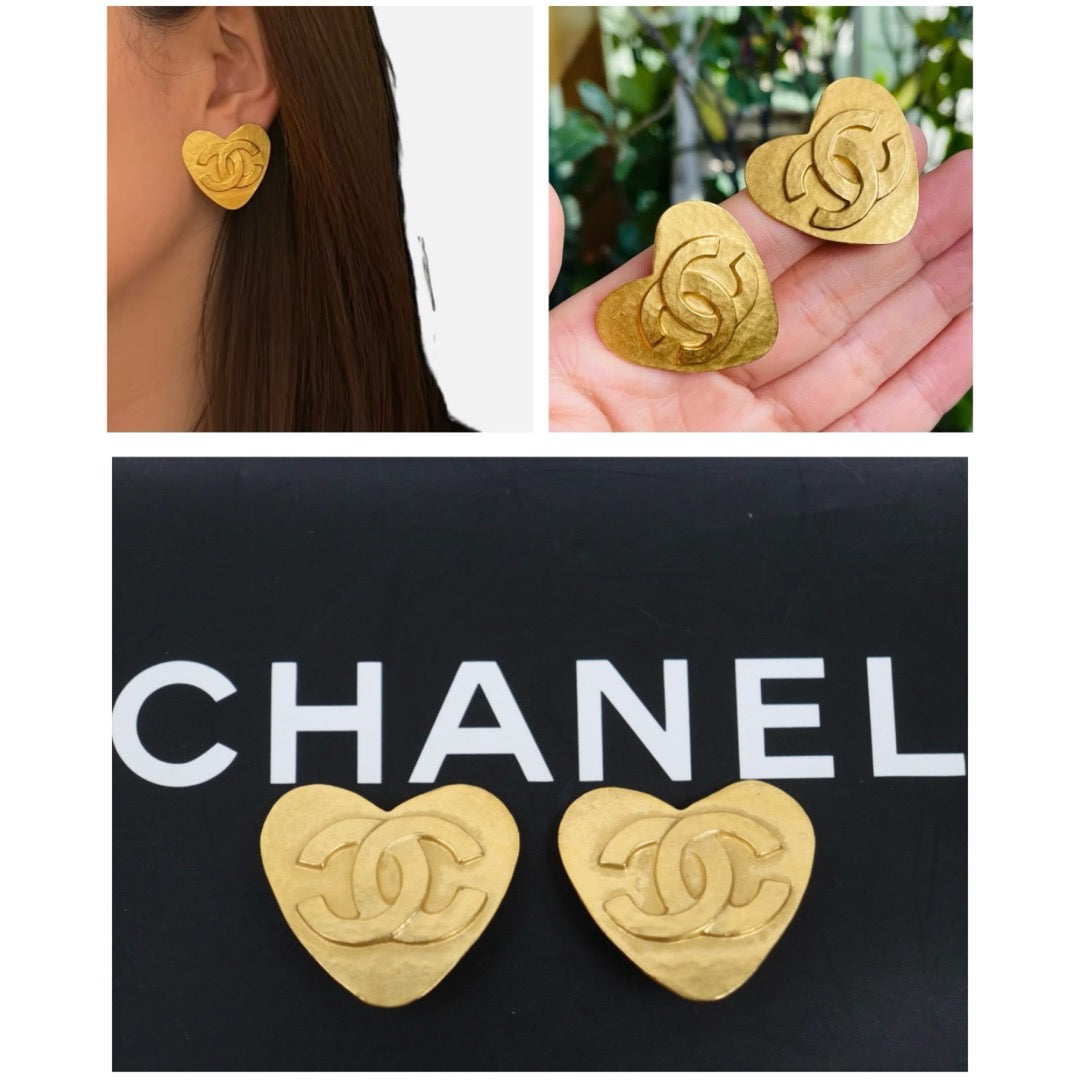 Very Good ( Rank A) ?CHANEL Coco Mark Gold 24 Plated Earrings ?25052923