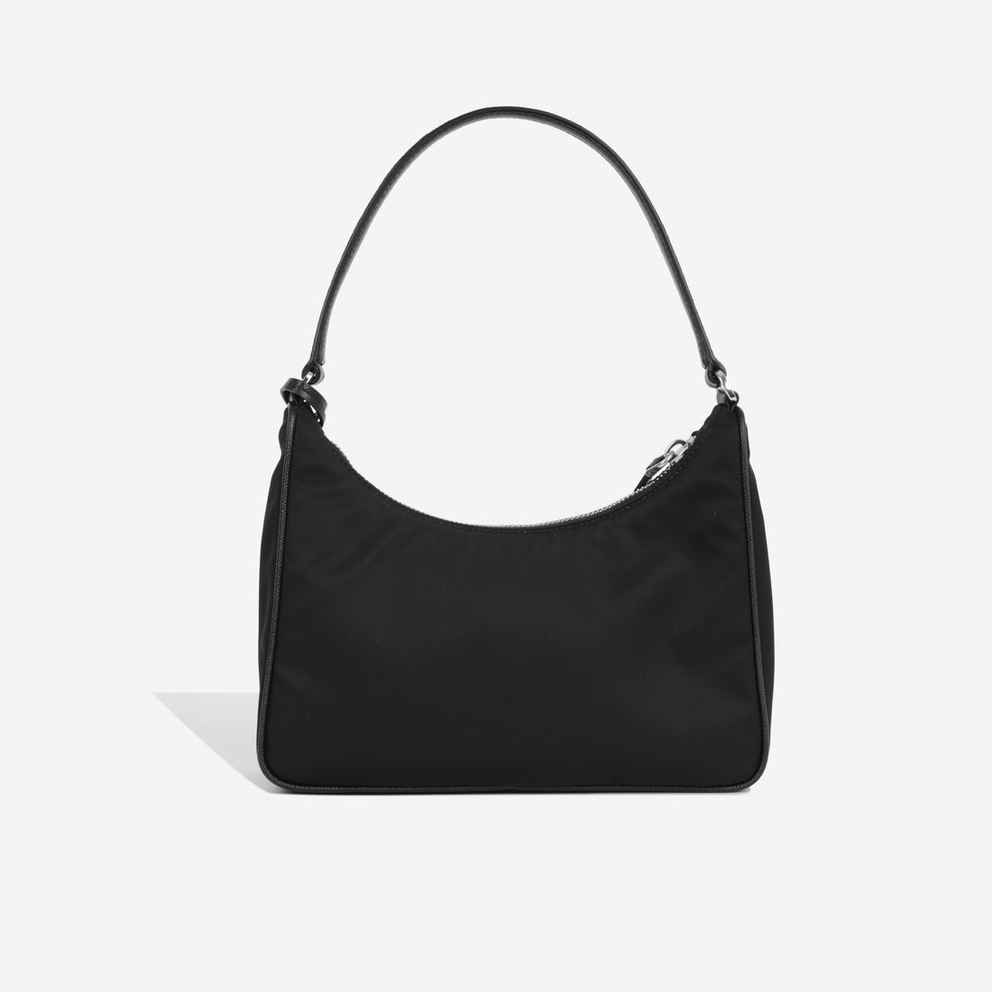 Prada Re-Edition 2005 Nylon