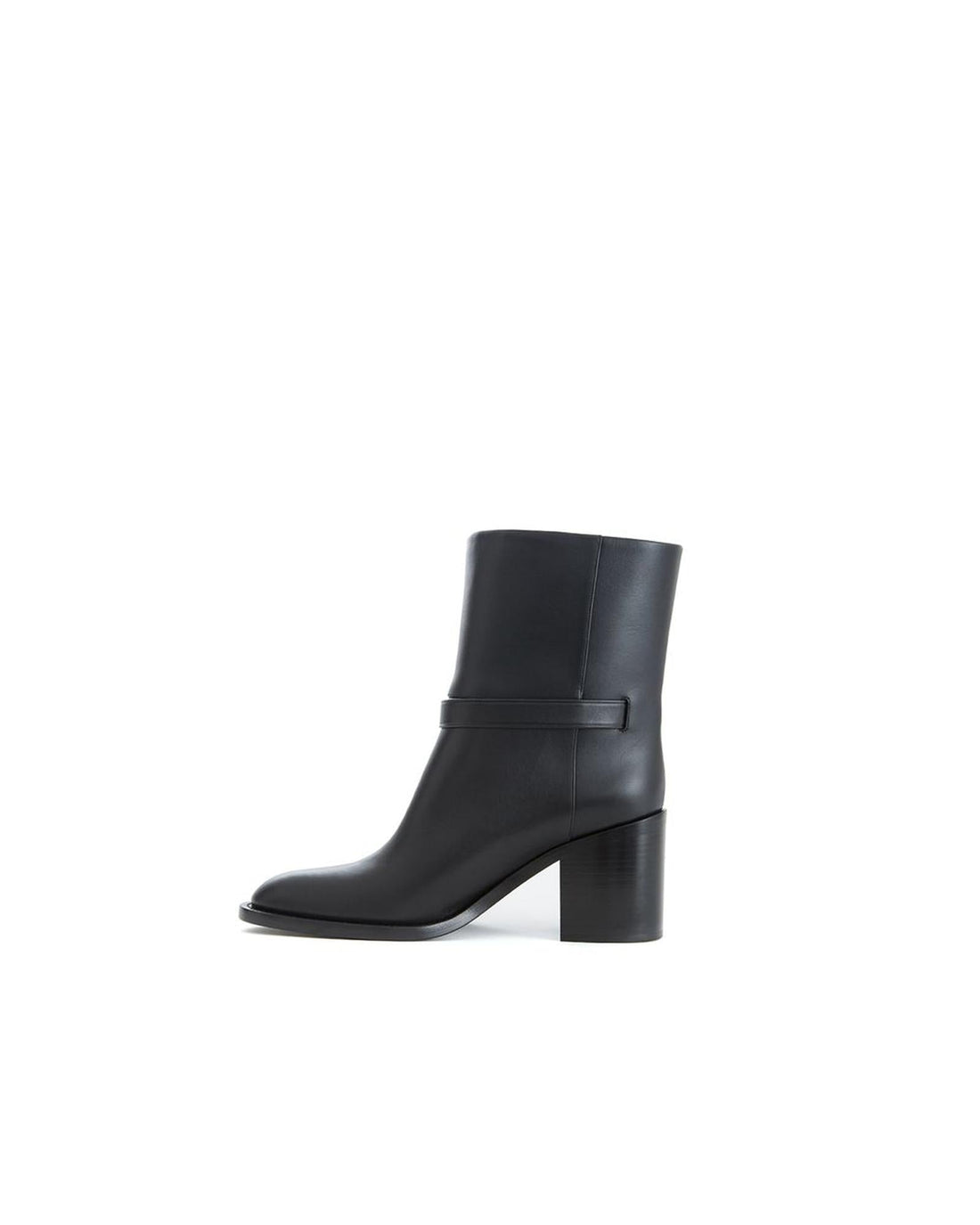 Burberry  Kensington Leather Ankle Boots for Women