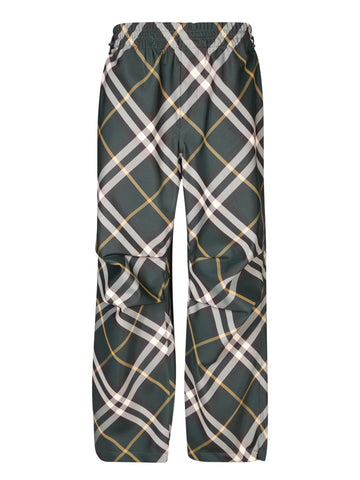 BURBERRY Distinctive Trousers for the Modern Man