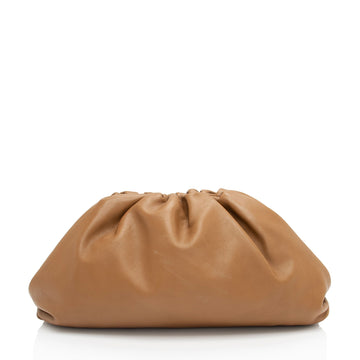 Bottega Veneta Calfskin The Pouch Clutch (SHF-MhxRoc)