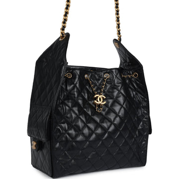 Chanel Medium 25 Hobo Bag Black Shiny Lambskin Antique Gold Hardware