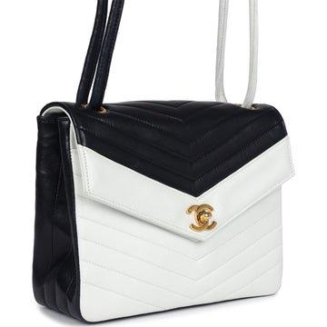Chanel Chevron Envelope Flap Shoulder Bag Navy and White Lambskin Gold Hardware