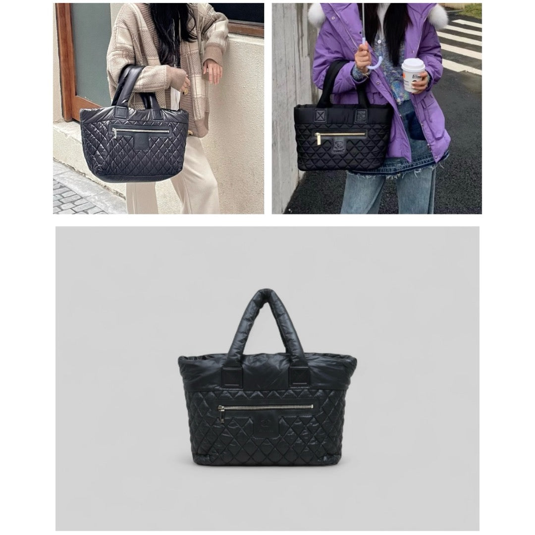 Very Good ( Rank A)? CHANEL Down Tote Bag  Black Made in 2009-2010Year ?25070106