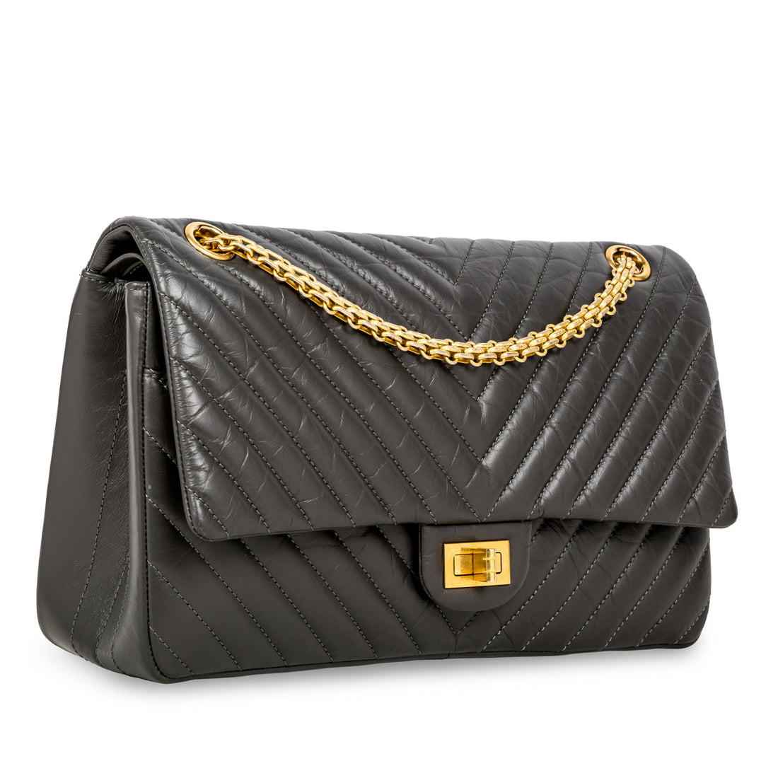 Chanel 2.55 Re-issue 226