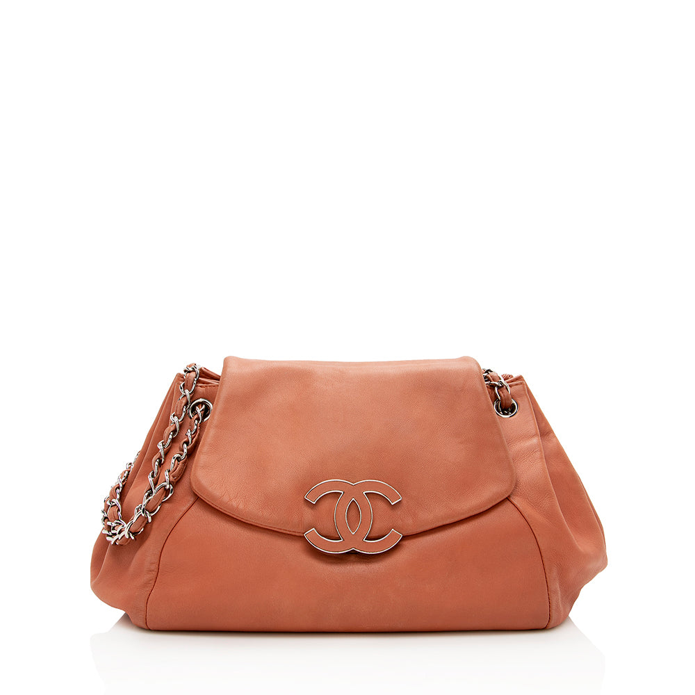 Chanel Calfskin Hampton Accordion Shoulder Bag (SHF-16469)