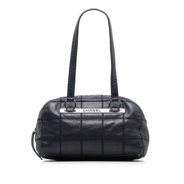 Chanel Caviar Choco Bar Shoulder Bag (SHG-UMhvEk)