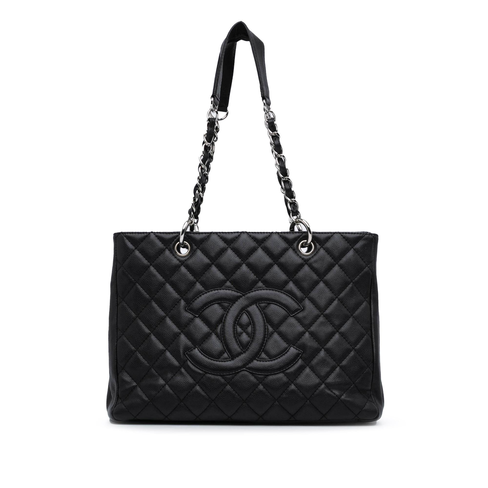 Chanel Caviar Grand Shopping Tote (SHG-UvGGph)