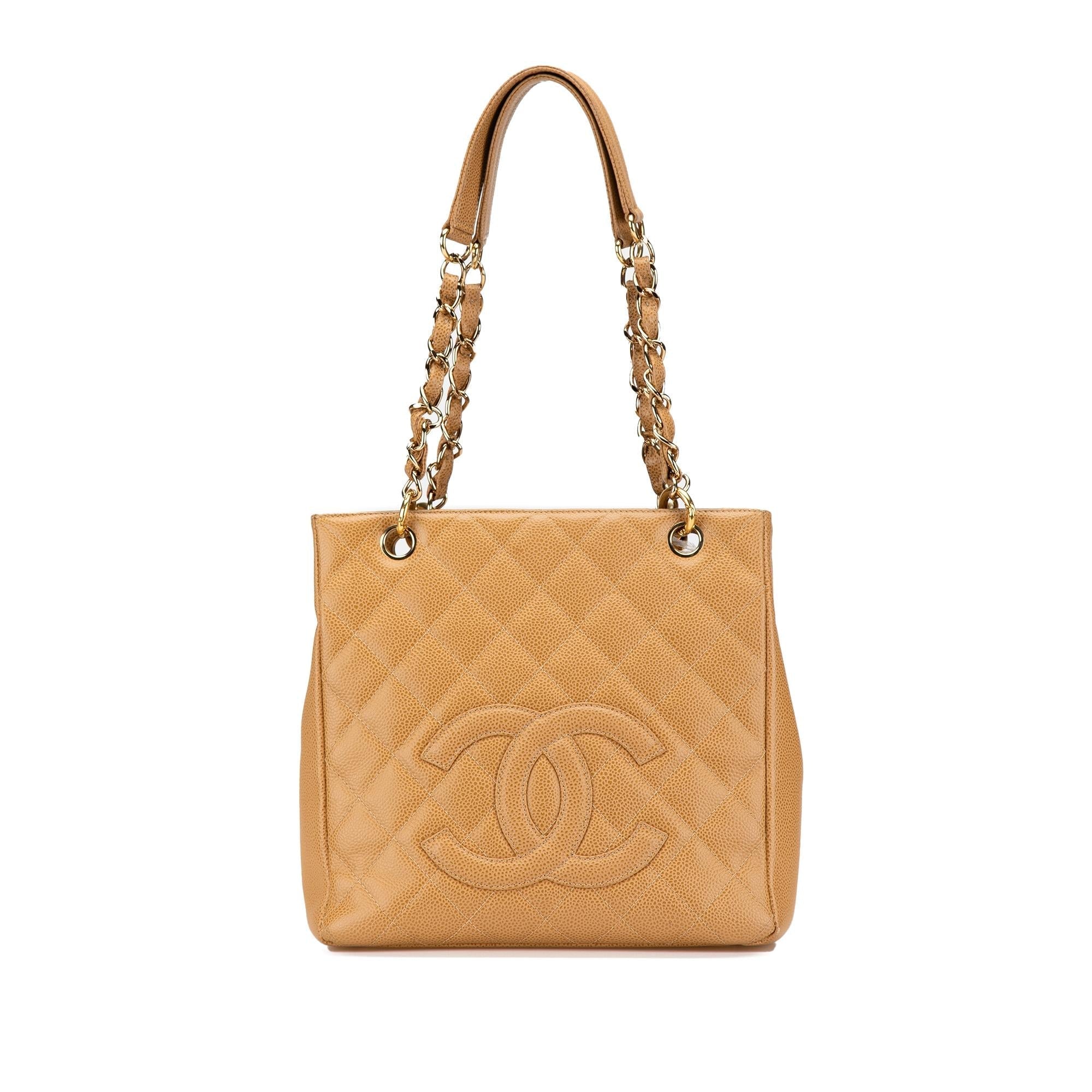 Chanel Caviar Petite Shopping Tote (SHG-I7LR2n)