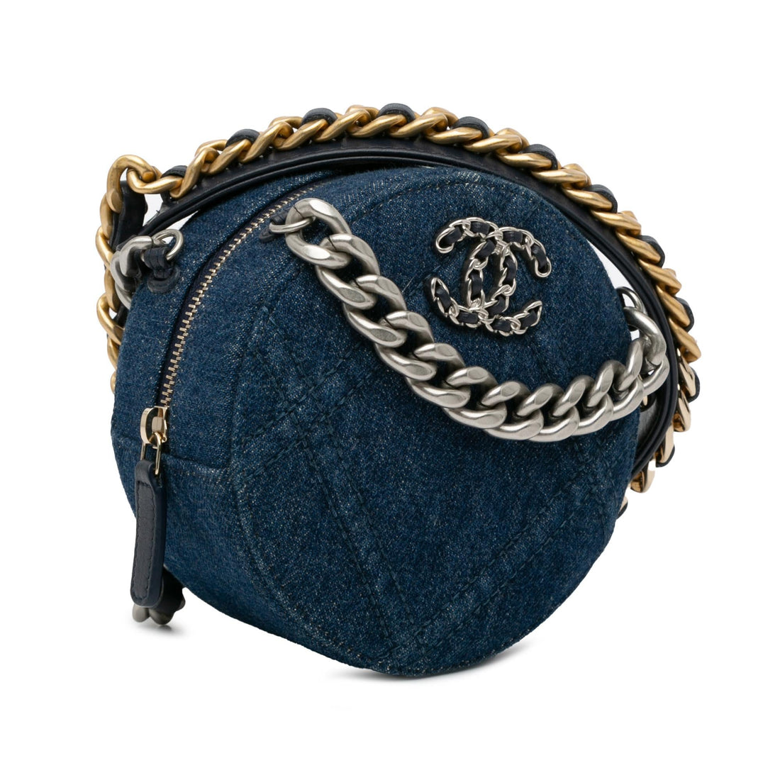 Chanel Denim 19 Round Clutch with Chain (SHG-A6jTXJ)