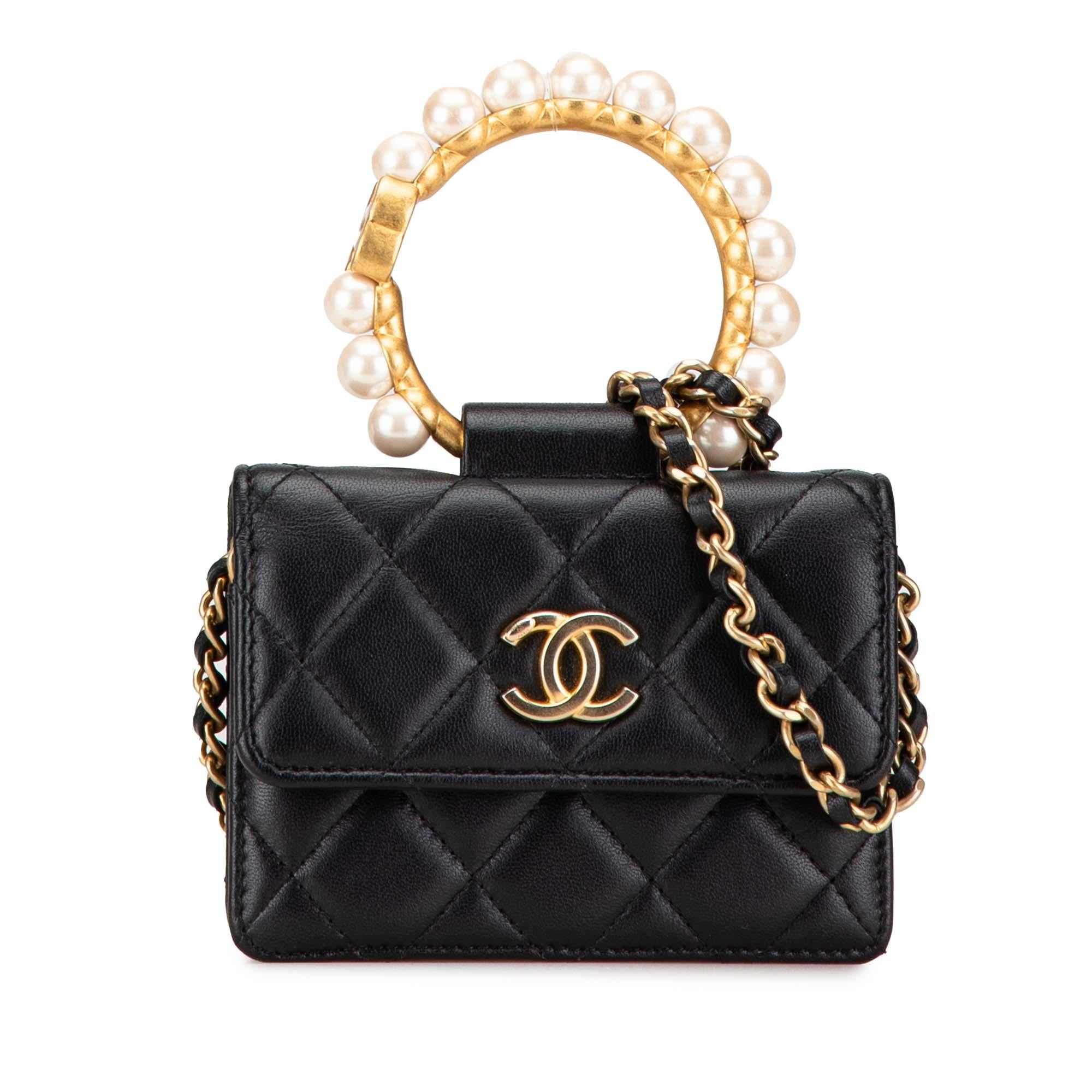 Chanel Quilted Lambskin Pearl Crown Clutch On Chain (SHG-VUCY5S)