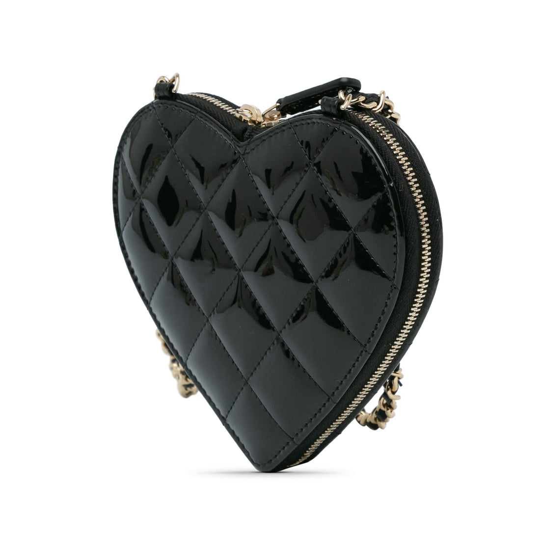 Chanel Quilted Patent Calfskin CC Heart Clutch With Chain (SHG-D1UX0k)