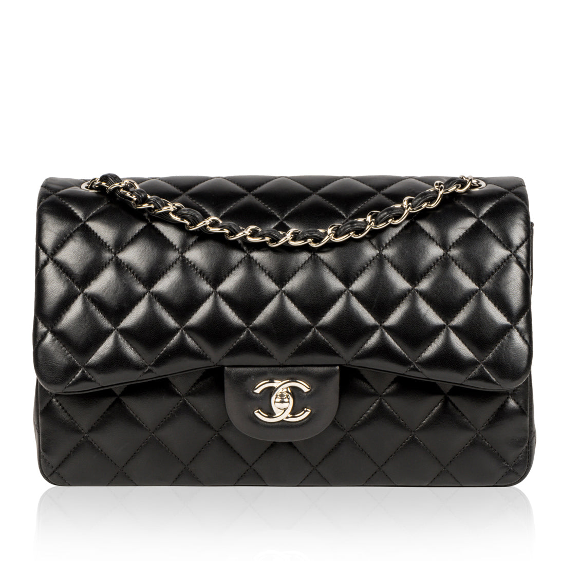 Chanel Classic Flap Bag Jumbo