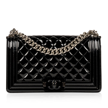 Chanel Medium Boy Bag So Black
