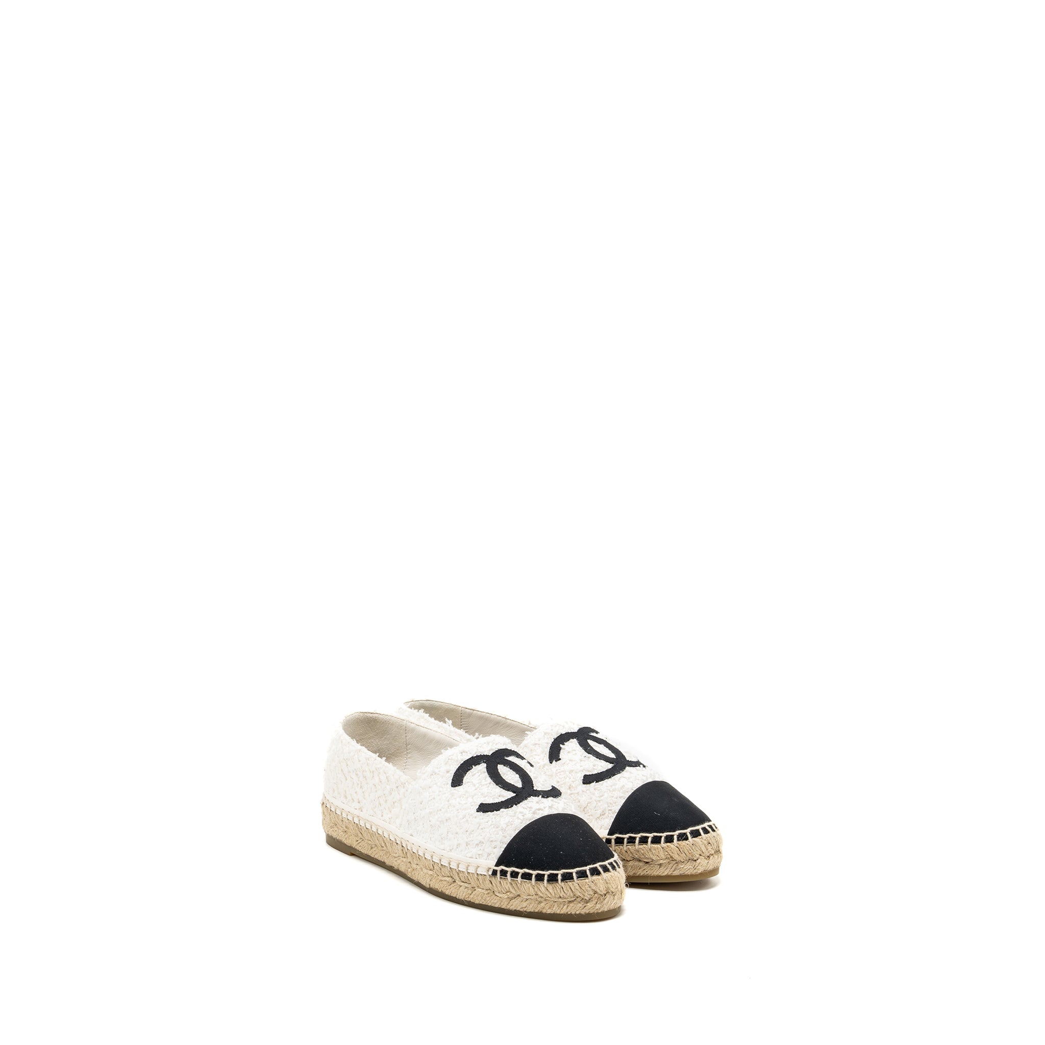 Chanel size 40 espadrilles cotton/tweed white / black
