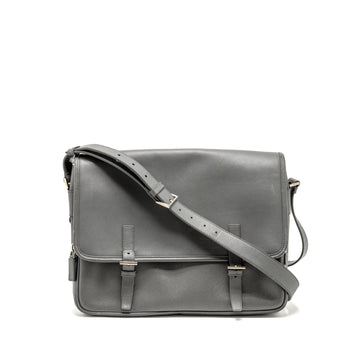 Prada flap messanger bag caviar grey SHW