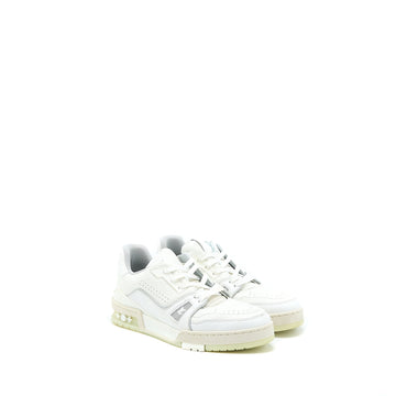 Louis Vuitton Size 5 Trainer Sneaker Calfskin White