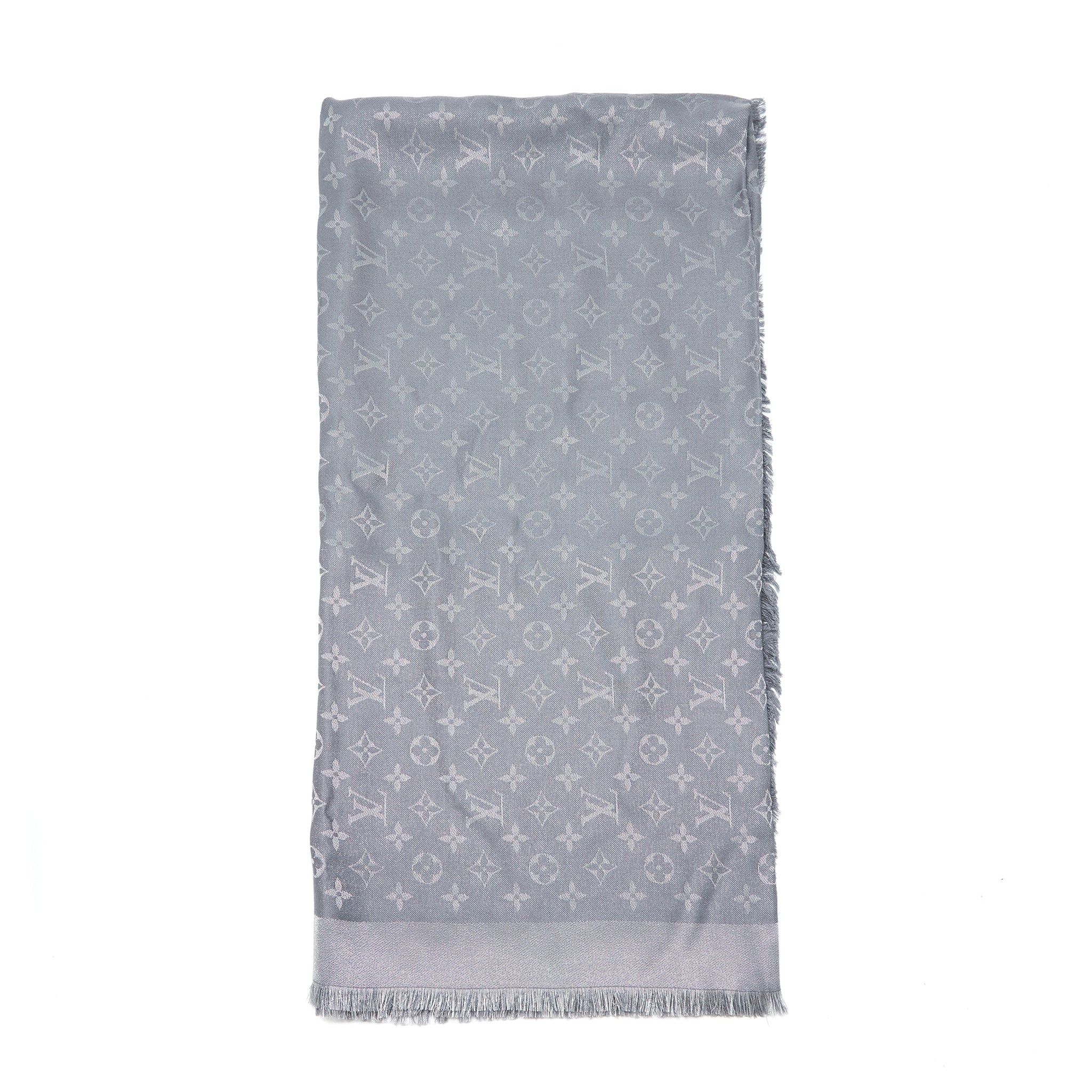 Louis Vuitton shine Scarves Grey Monogram