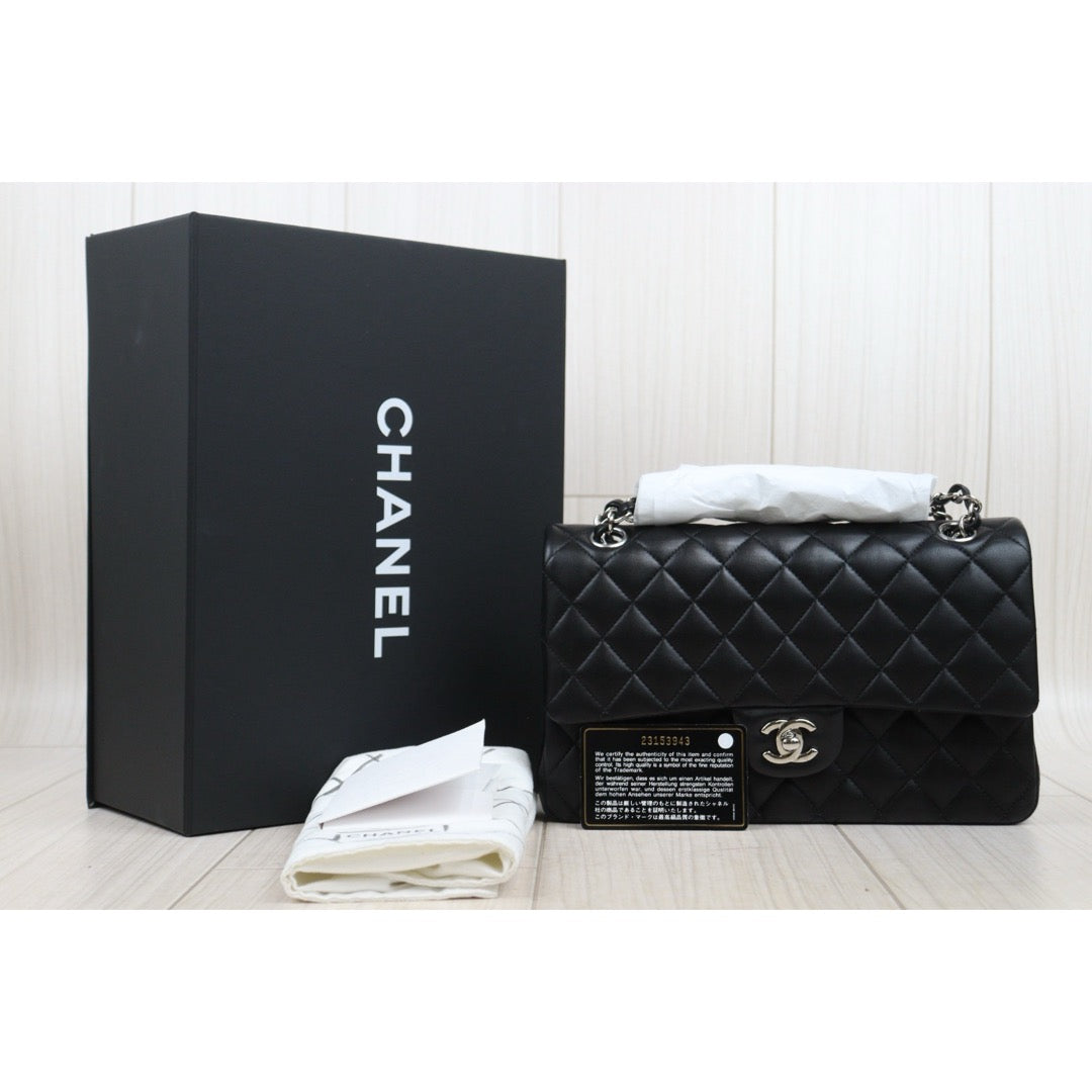 Excellent?Rank SA?? Full Set  CHANEL  Lamb Skin Matrasse Double Flap 25 Shoulder Bag Black Made In 2017Year?S25071018