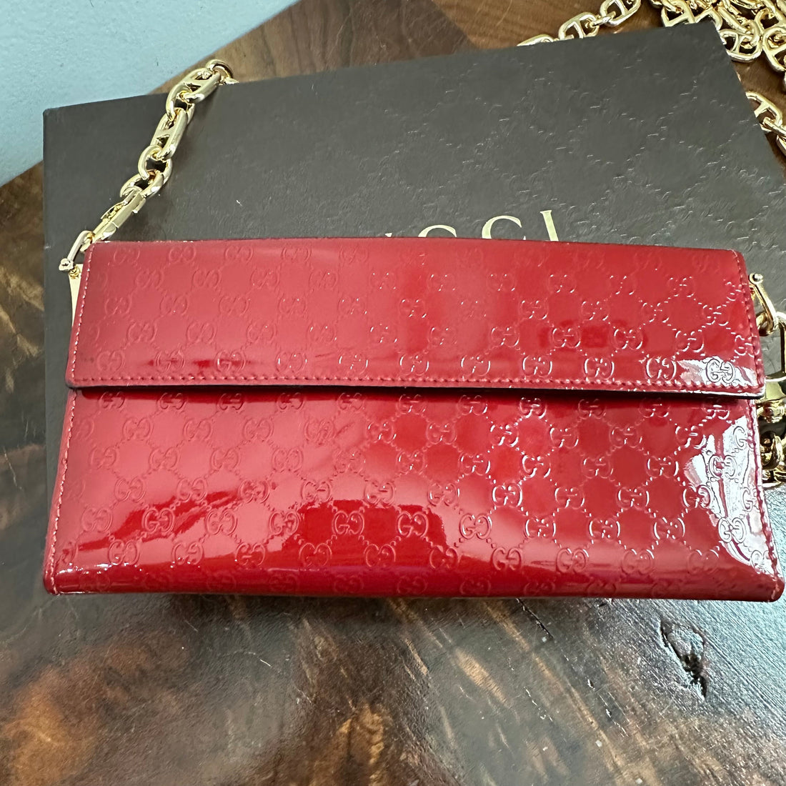 The Junco Wallet on Chain - Prestige Totes Bags GG in Red Patent Leather