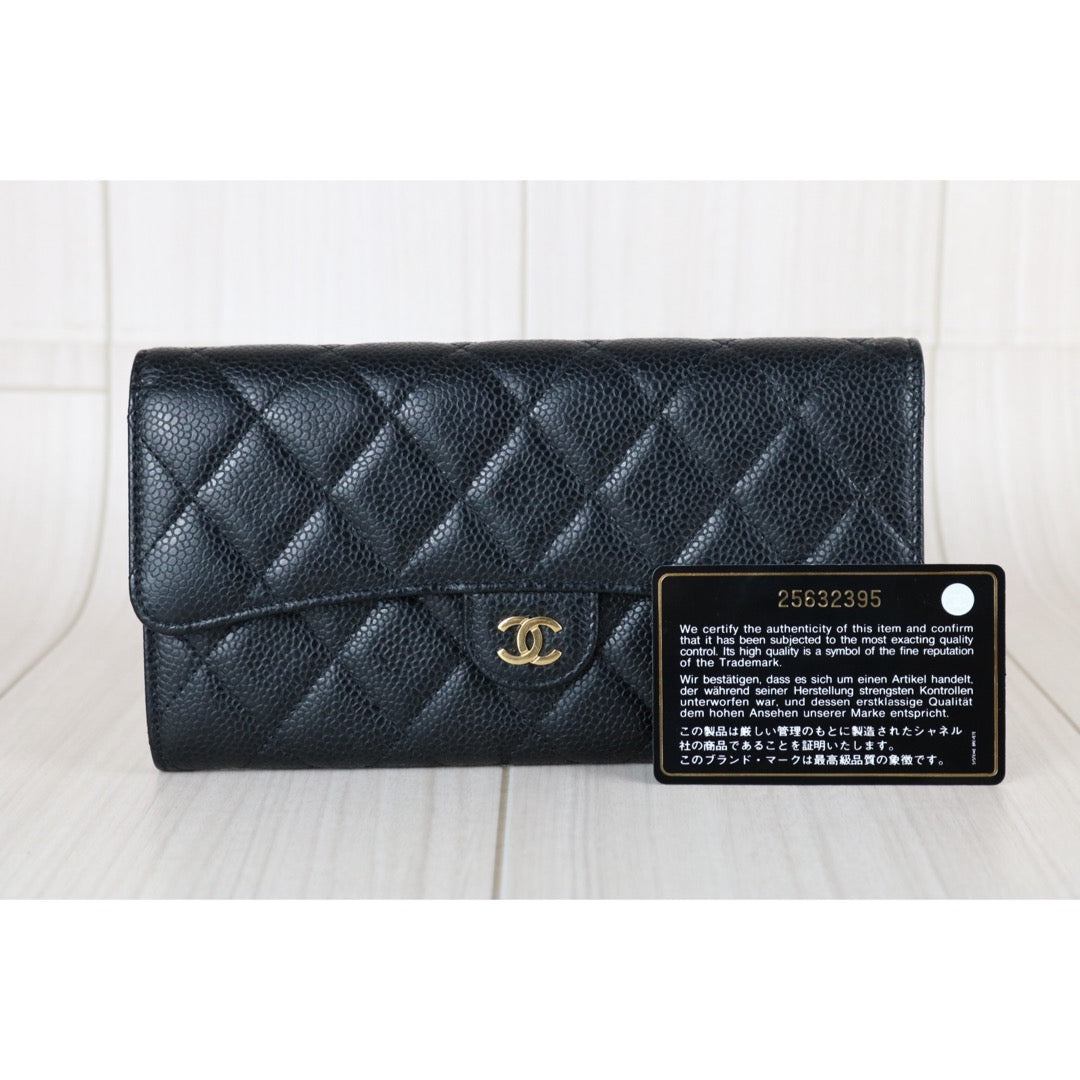 Very Good ( Rank A) ?Chanel Caviar Skin Black  Wallet Made In 2018Year ?S25063002