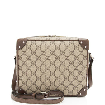 Gucci GG Supreme Square Shoulder Bag (SHF-FRVhxl)