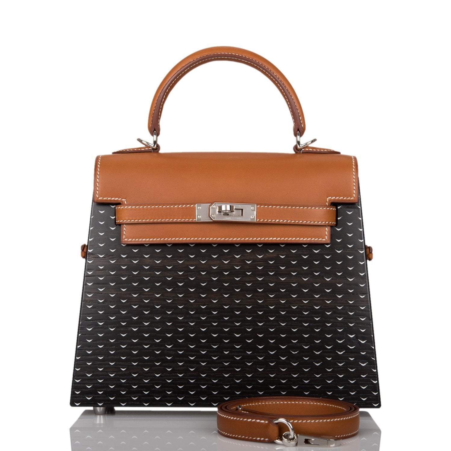 Hermes Fauve Barenia and Natural Wood Kelly Wood 22cm Palladium Hardware