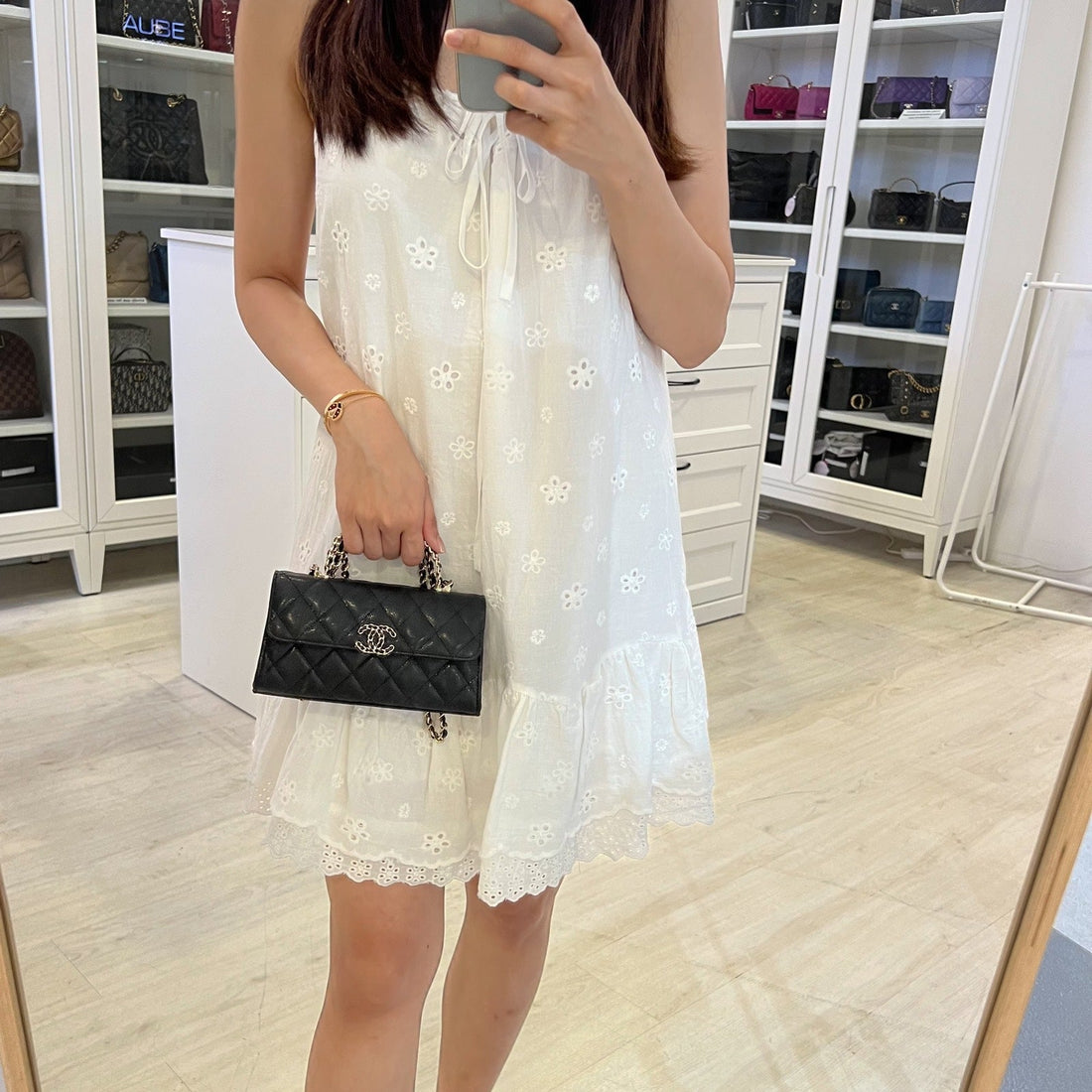 Chanel 25S Top Handle Kelly Clutch with Chain in Black Caviar and GHW