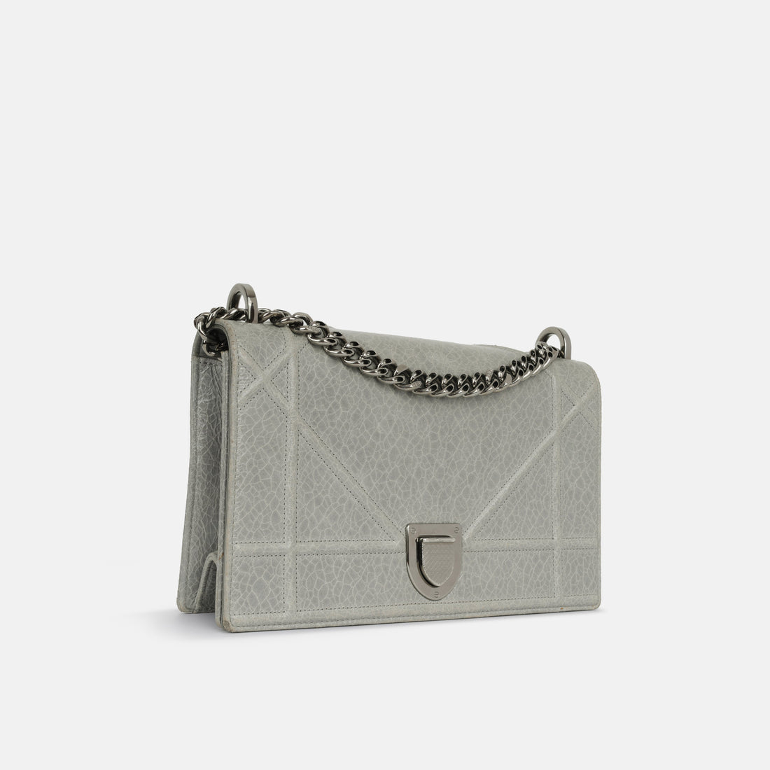 Christian Diorama Medium