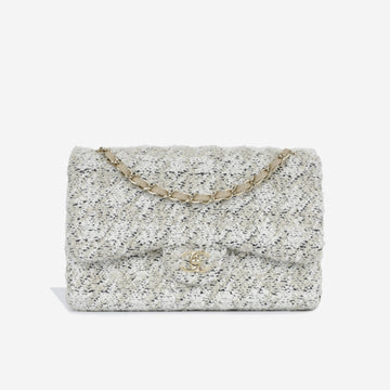 Chanel Classic Flap Bag Jumbo