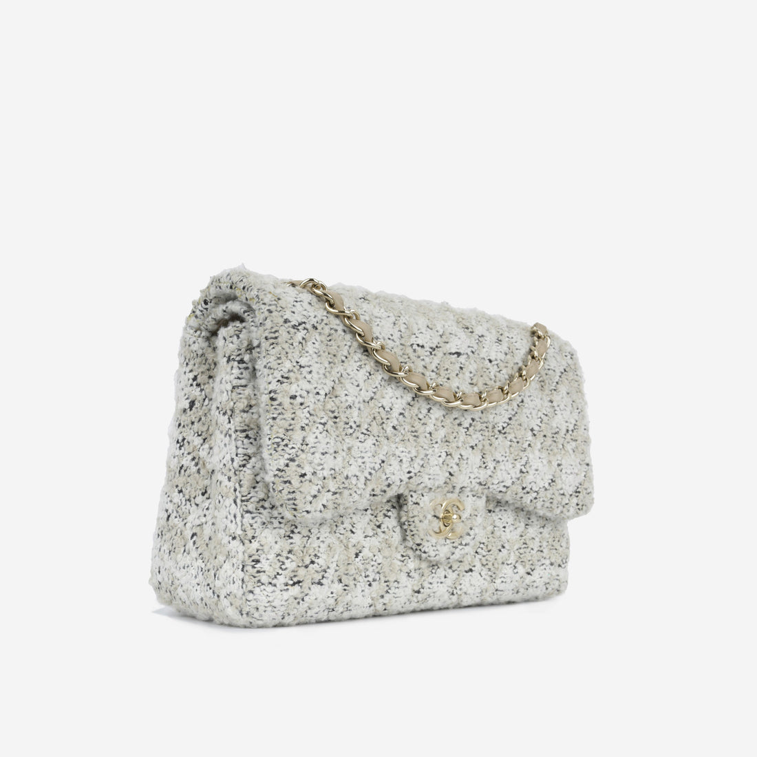 Chanel Classic Flap Bag Jumbo