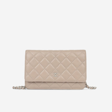 Chanel Classic Wallet on Chain