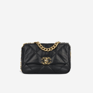 Chanel 19 Small
