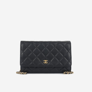 Chanel Classic Wallet on Chain
