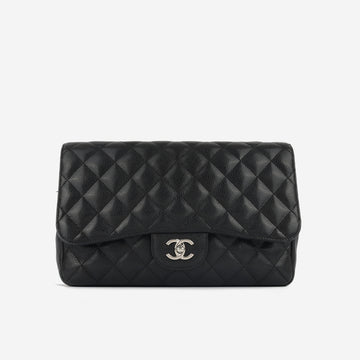 Chanel Classic Flap Bag Jumbo