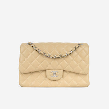 Chanel Classic Flap Bag Jumbo