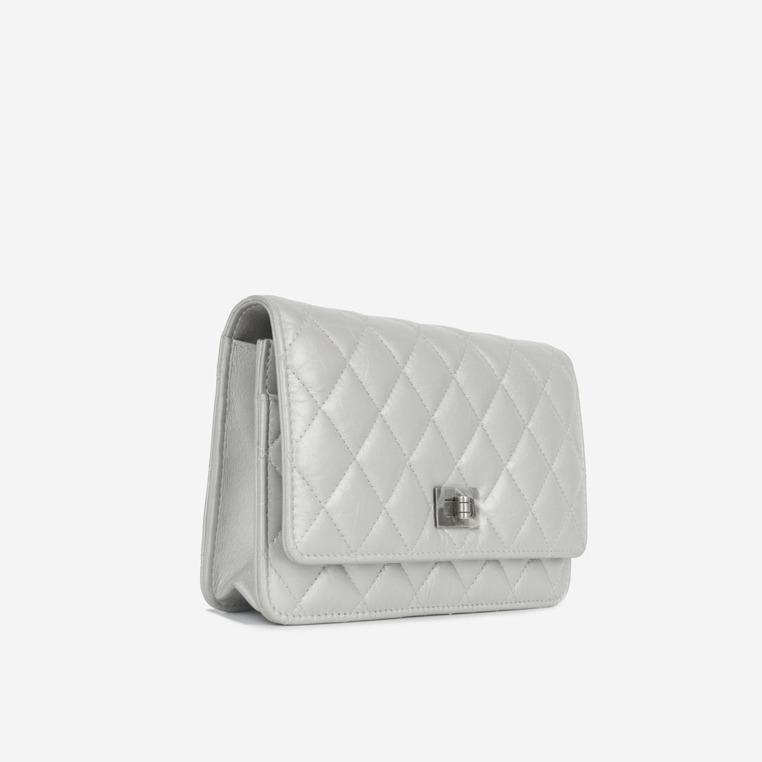 Chanel Re-issue Wallet on Chain