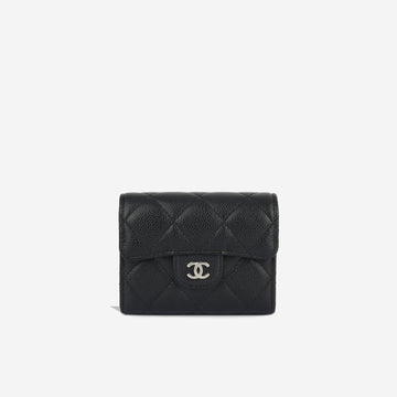 Chanel Cardholder on Chain