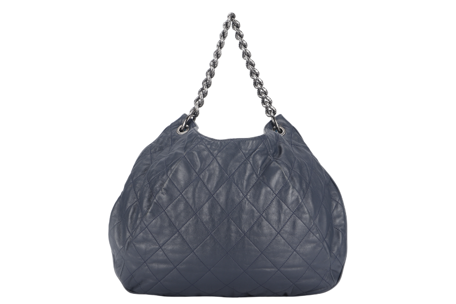 CHANEL PLEATS HOBO BAG (1673xxxx) LARGE BLUE QUILTED CALFSKIN SILVER HARDWARE NO DUST COVER