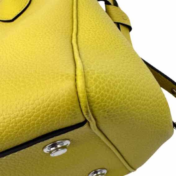 LOUIS VUITTON Calfskin Milla PM Vert Acide