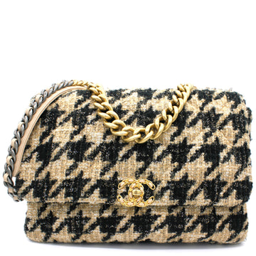 Chanel Quilted Maxi 19 Flap Fabric